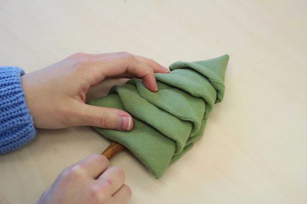 Für die festliche Bauerntafel: Serviettenbäumchen selber machen | top ...