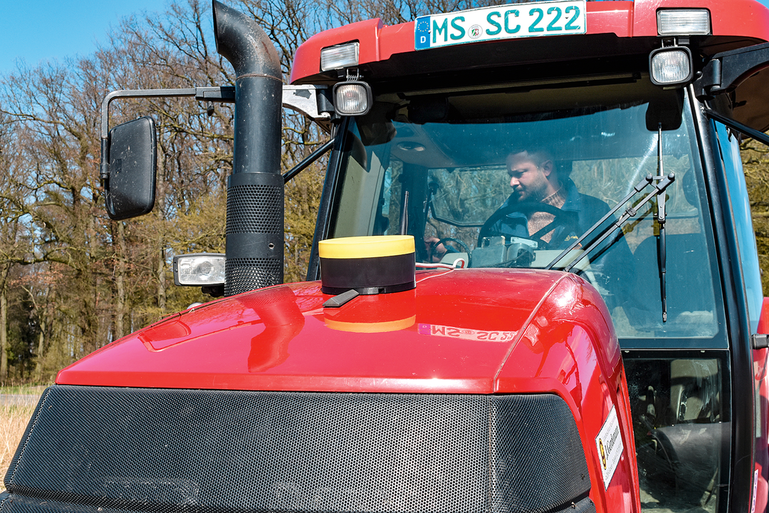 Mit Lenkradmotor FieldBee PowerSteer GPSLenksystem schneller nachrüsten