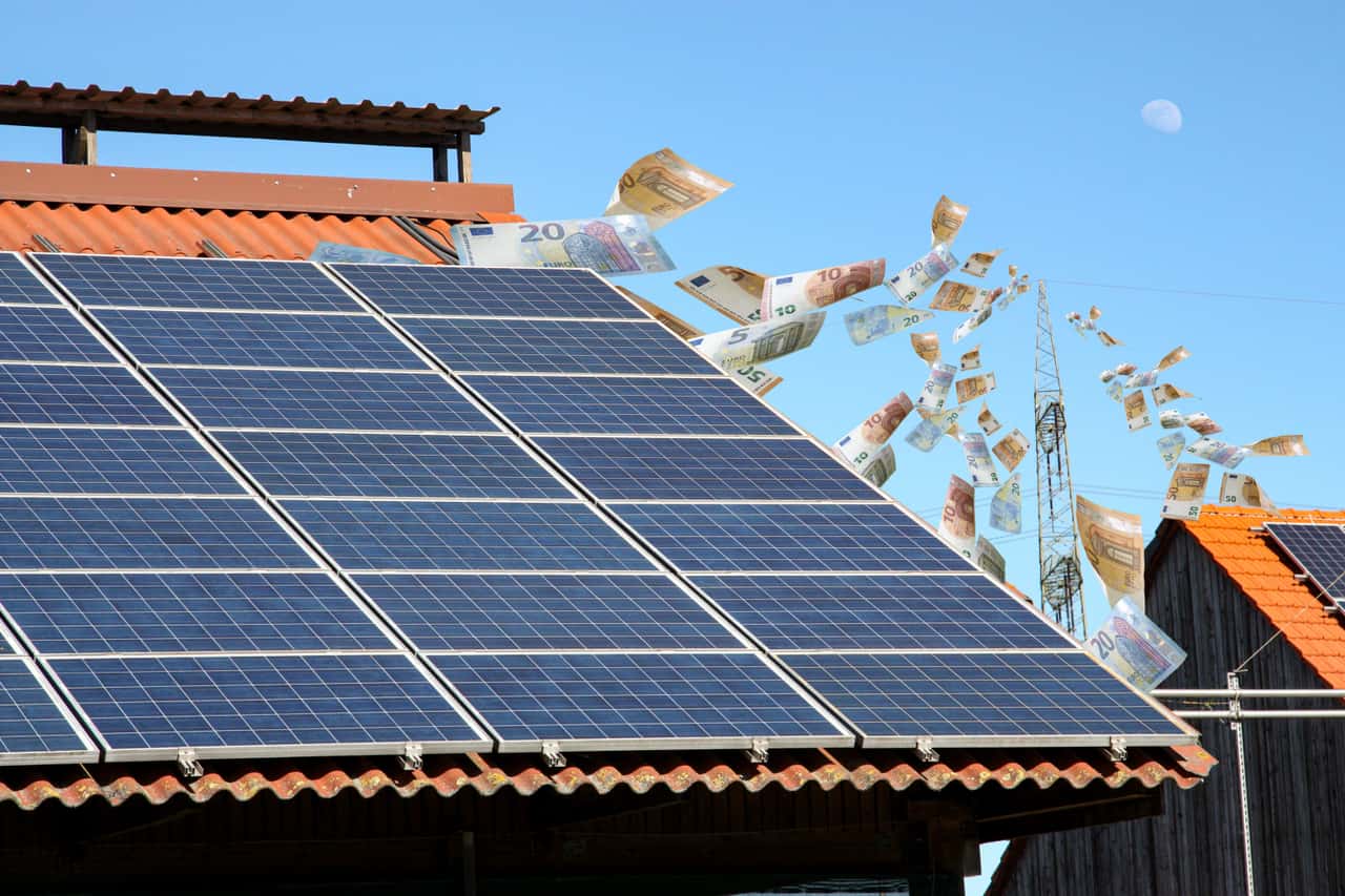 Solar Peak Power Act: The end of full feed-in?