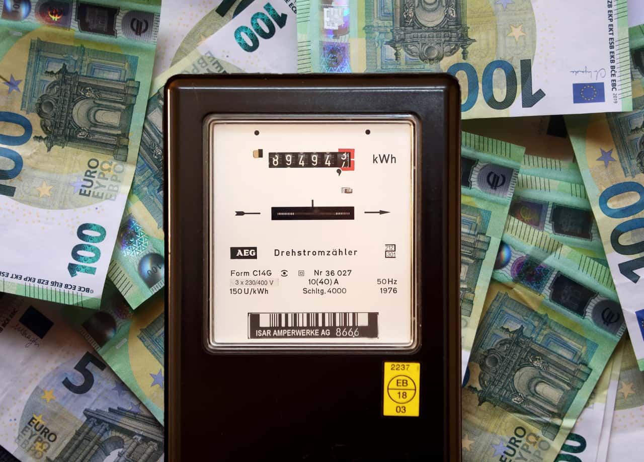 Electricity tax reduction only for companies - | Private consumers are ...
