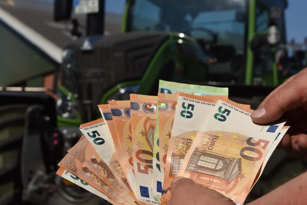 Investment booster clears final hurdle - | Federal Council approves