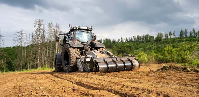 FAE-stellt-neue-Forstfr-se-SSM-f-r-170-bis-300-PS-vor
