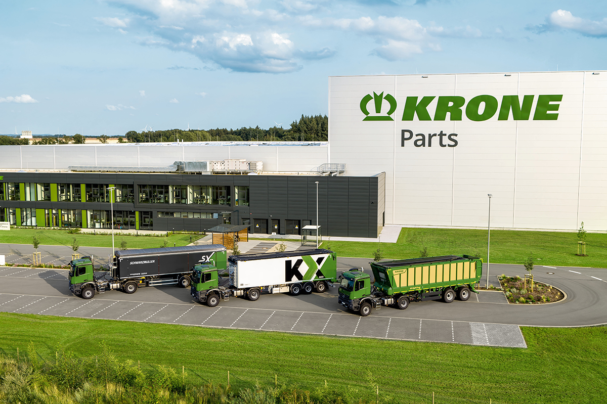 Krone Agrarlogistik presents new truck trailers
