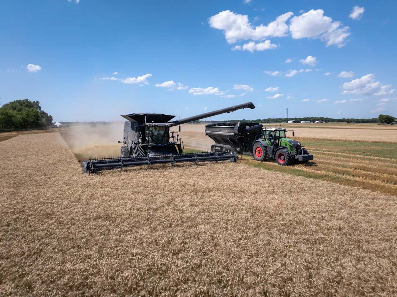 Electronics trends at Agritechnica: Significantly more networked