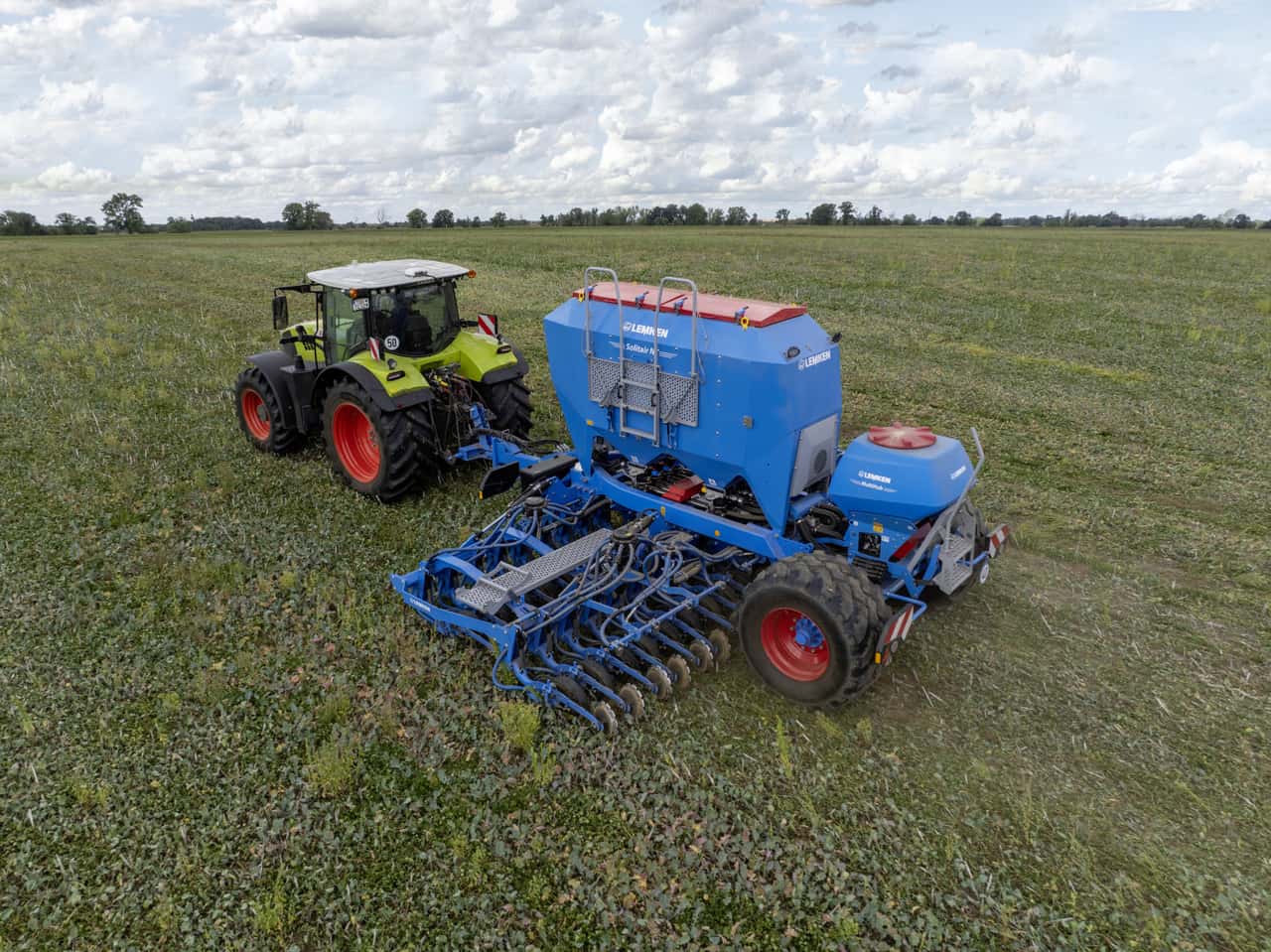 Direct seeding and conventional seeding trending at Agritechnica