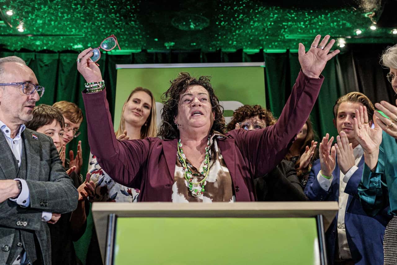 Niederlande-Bauernpartei-halbiert-sich-bei-Parlamentswahlen