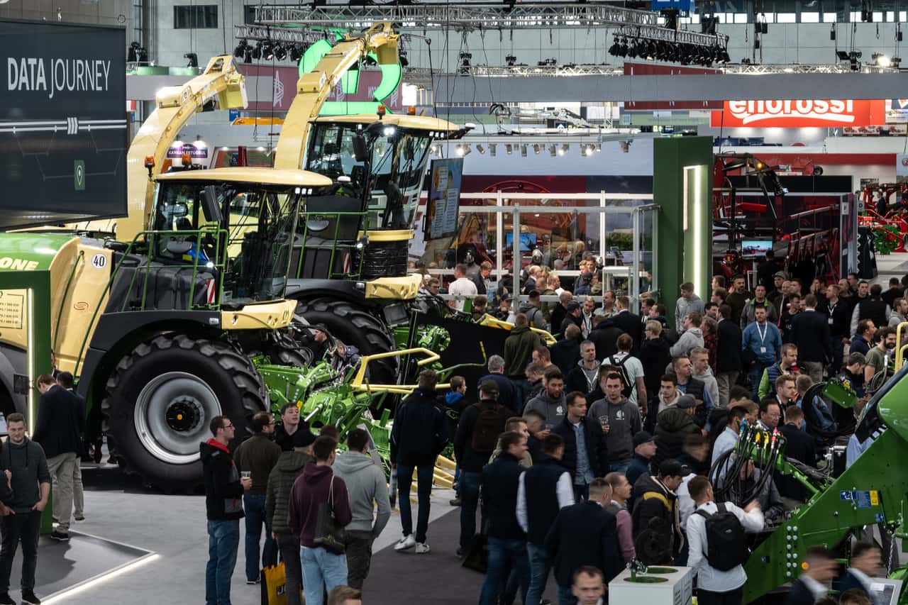 Agritechnica: Corn headers grow to incredible widths