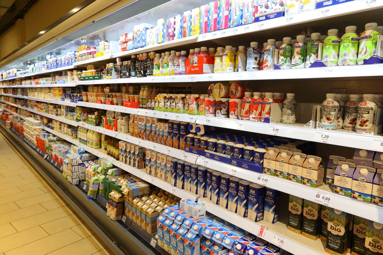 Einzelhandel-verkauft-mehr-Milchprodukte-im-November
