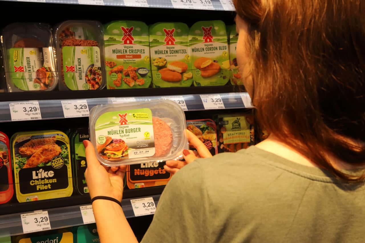Neujahrsvorsatz: Wer weniger Fleisch essen will, greift zu Ersatzprodukten