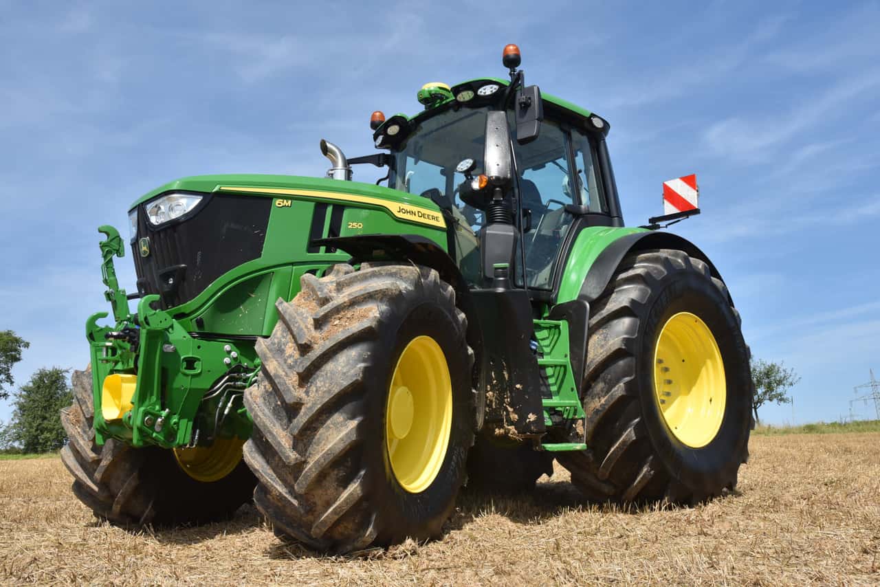 These startups are cooperating with John Deere
