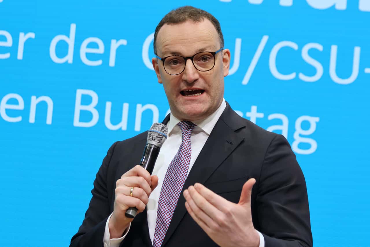 Zero VAT on food? CDU politician Jens Spahn sparks debate.
