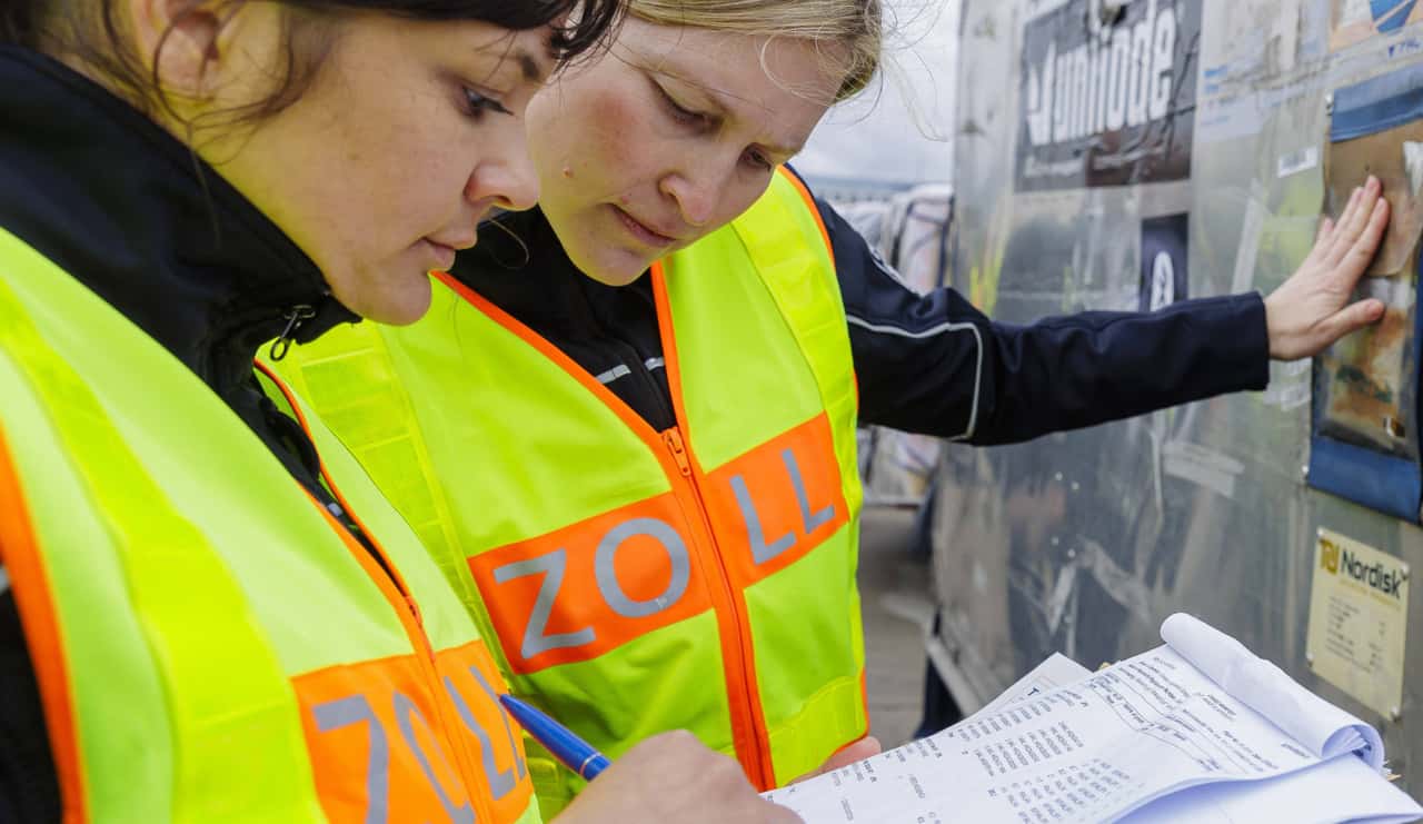 Solarfirma-fliegt-mit-Scheinrechnungen-und-Schwarzarbeit-auf