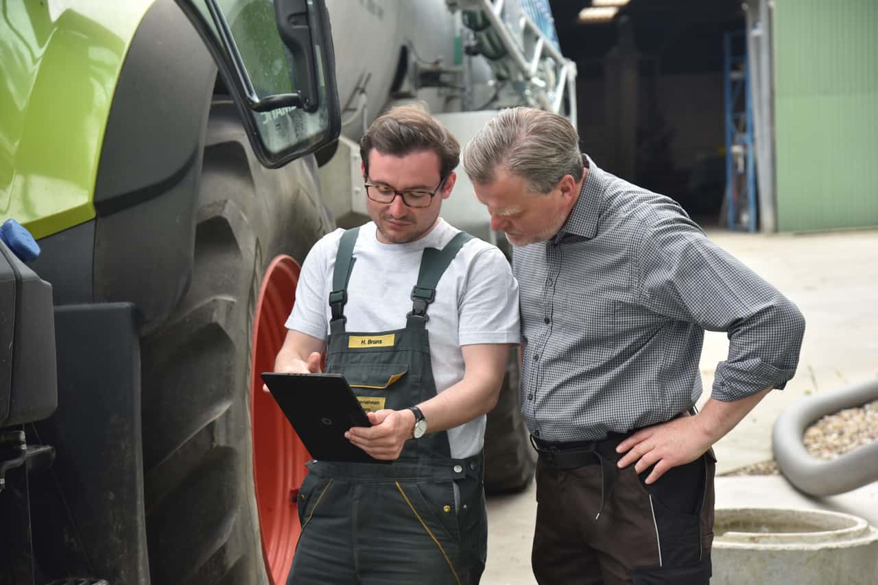 Arbeitszeiterfassung-im-Betrieb-Was-der-neue-Gesetzentwurf-f-r-Landwirte-bringt