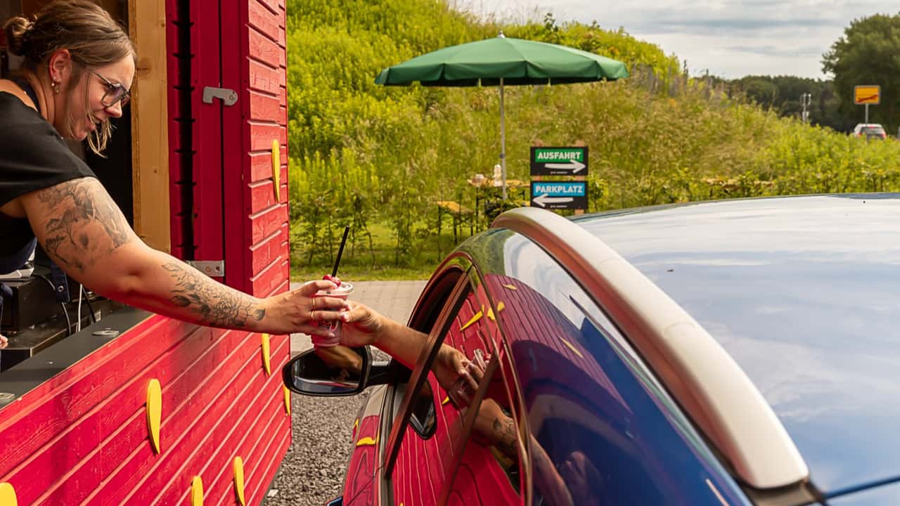 Erdbeer-Drive-in-in-Salzbergen-Ansturm-bersteigt-Erwartungen