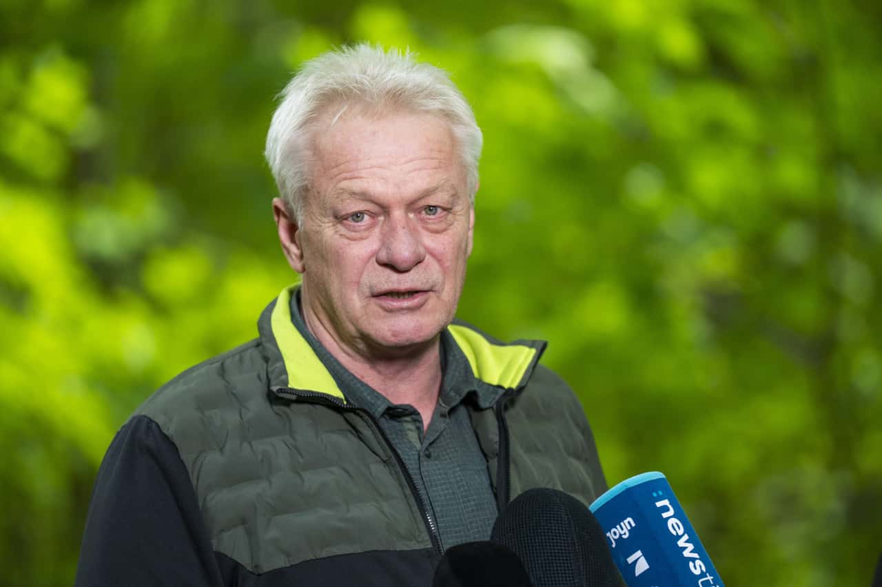 Landwirtschaftsminister Rainer schafft neues Riesen-Institut