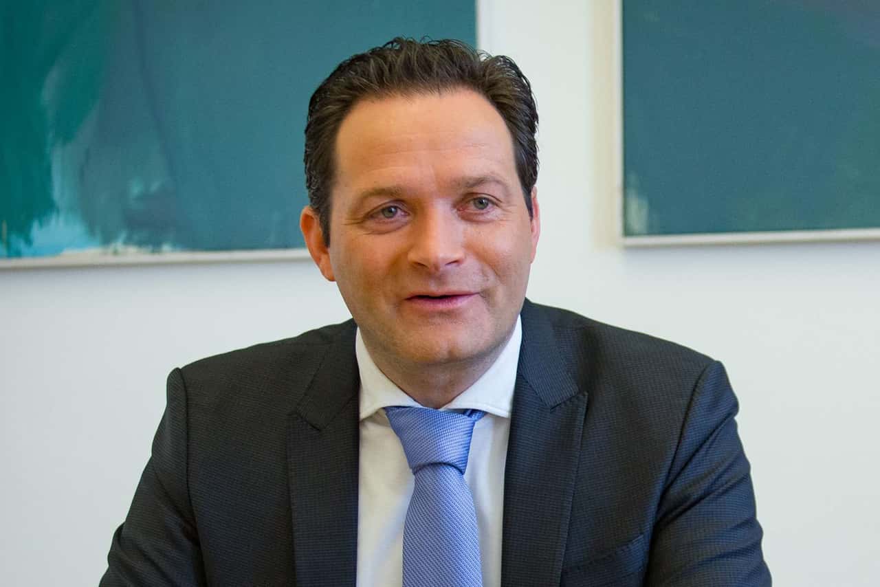 Totschnig: &amp;quot;Bäuerliche Familien werden entlastet&amp;quot; | top agrar