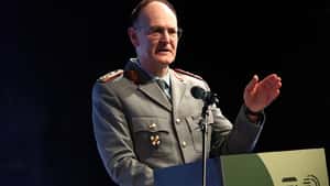 General Schneider warnt: Agrarbranche muss sich für den Ernstfall rüsten