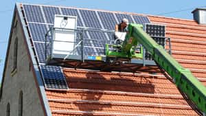 Urteil: Bei Photovoltaikanlagen mit Speicher greift nur eine kurze Verjährung