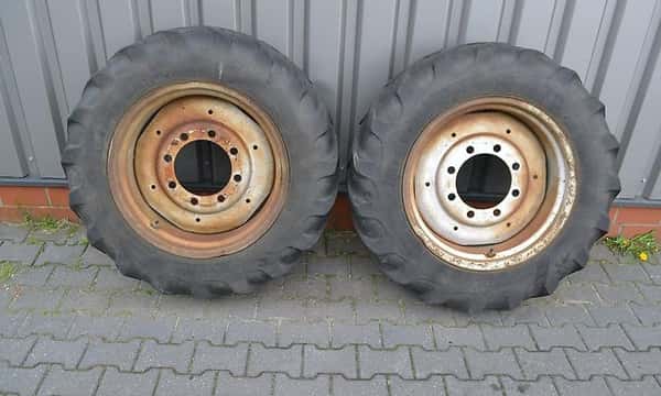 Komplettrad für Anhänger Kipper Ackerwagen Rad Reifen 11.5/80-15.3 14PR Komplettrad für Anhänger Kipper Ackerwagen Rad Reifen 11.5/80-15.3 14PR